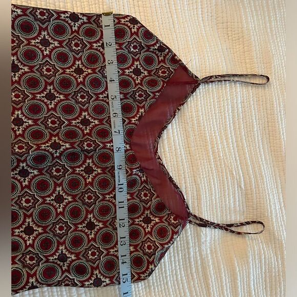 Val Mode Lingerie Slip - Picture 6 of 6